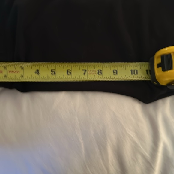 Black jogger with pearl edge accent along the outer seam - Picture 9 of 10